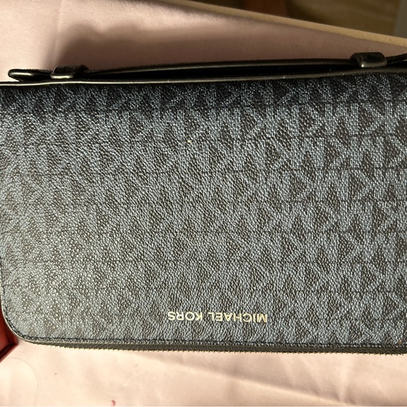 Micheal Kors Logo Smartphone Wallet ADMRL/PLBLUE - Picture 10 of 12